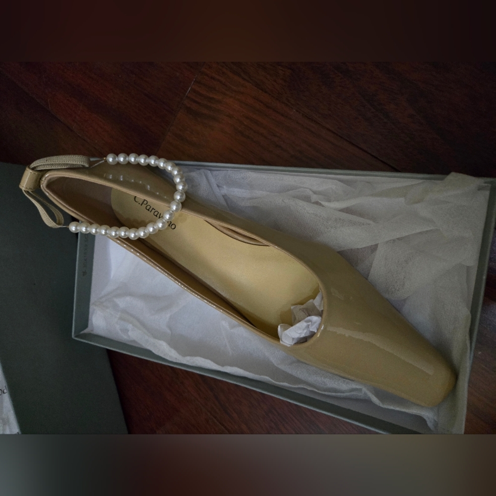 C.paravano Elegant Beige Women's Shoe Size 10.5